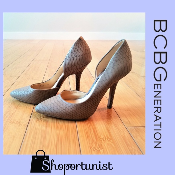 BCBGeneration Shoes - BCBG Tan Snake Skin Heels NWOT